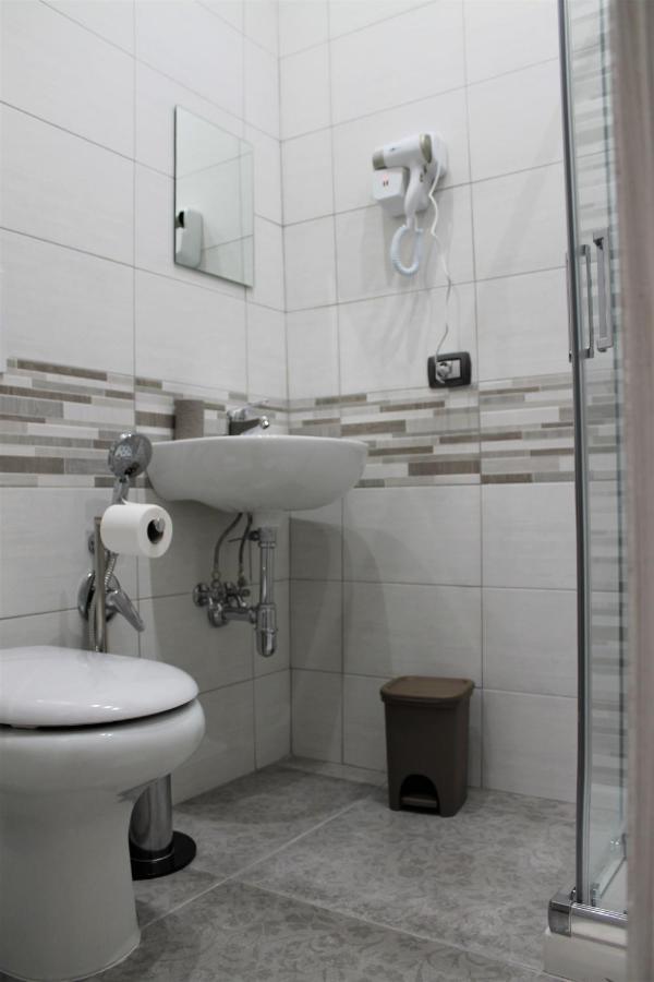 Riccia, Frolla E Babba Apartment Naples Exterior photo
