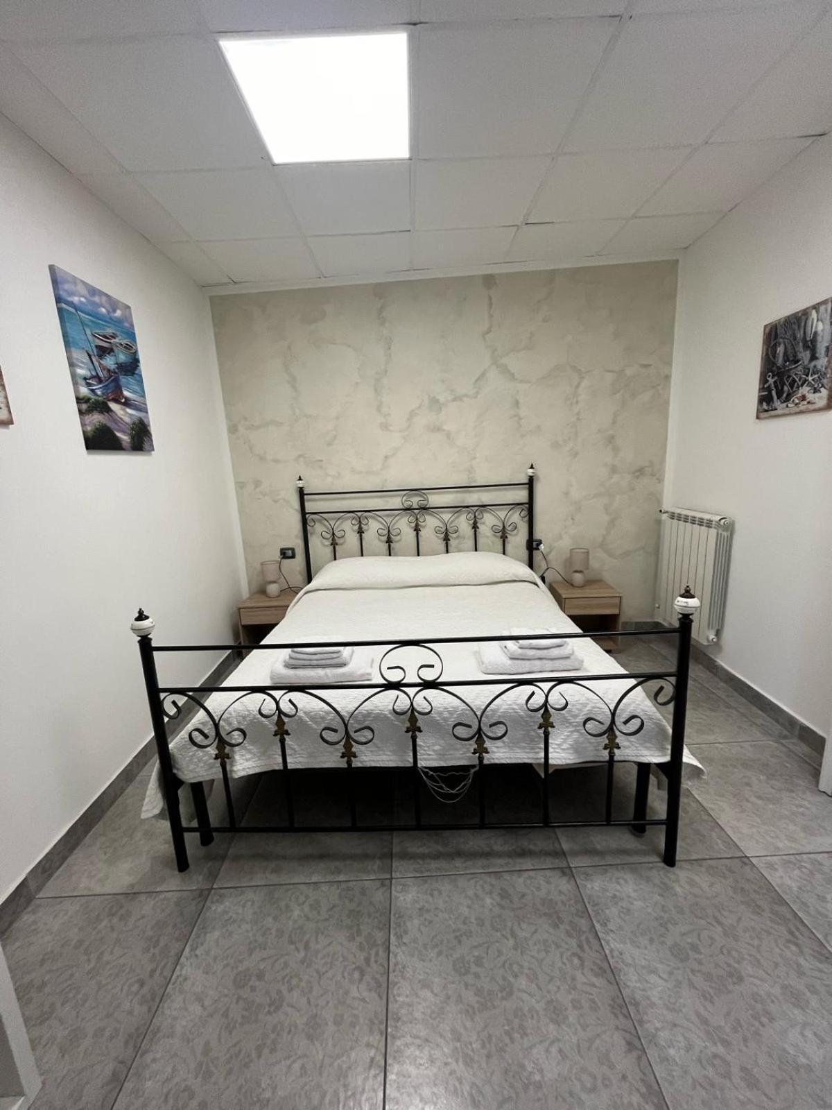 Riccia, Frolla E Babba Apartment Naples Exterior photo